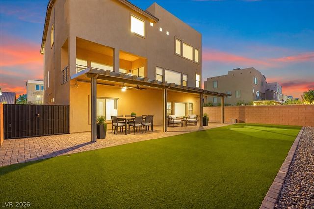 5946 Ancient Peaks Avenue, Las Vegas, NV 89141