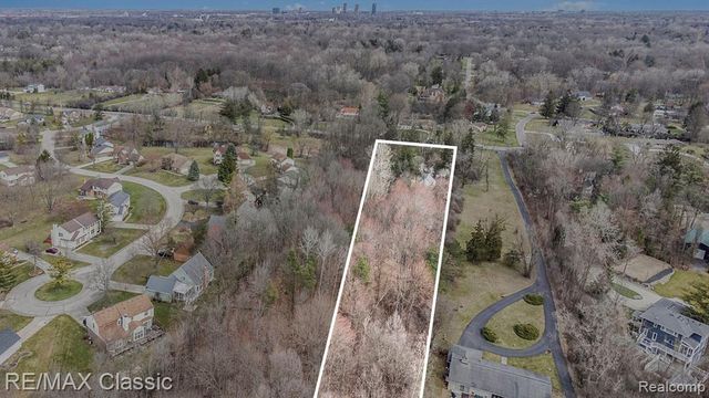 23775 Inkster Road, Farmington Hills, MI 48336
