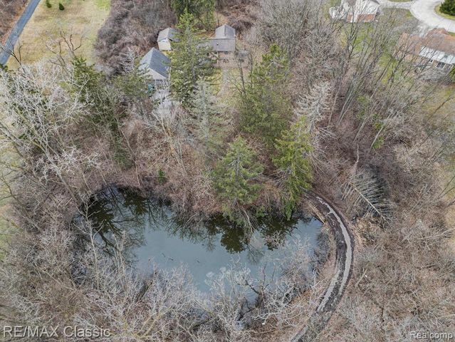 23775 Inkster Road, Farmington Hills, MI 48336