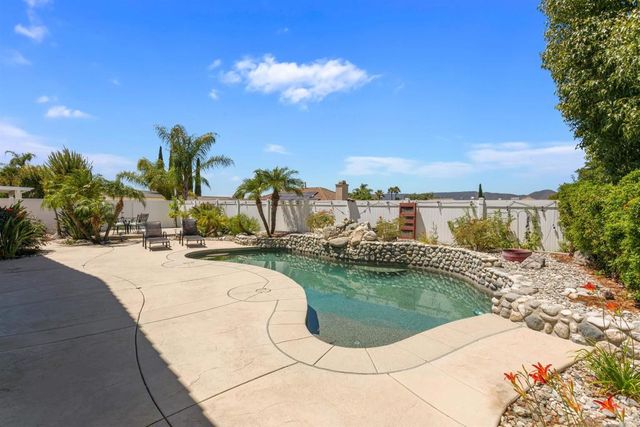 23997 Orleans Lane, Murrieta, CA 92562