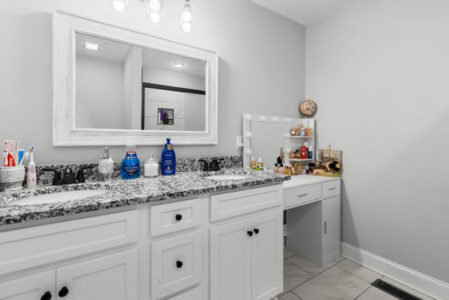 513 Rose Ln, Shelbyville, TN 37160