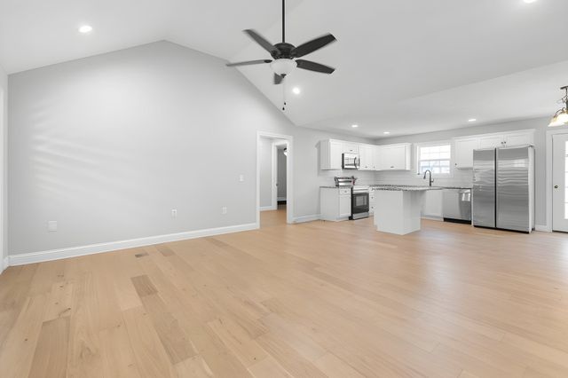 513 Rose Ln, Shelbyville, TN 37160