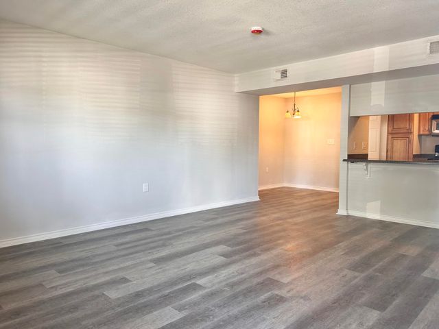 615 Colonial Drive, UNIT 1, Fort Walton Beach, FL 32547