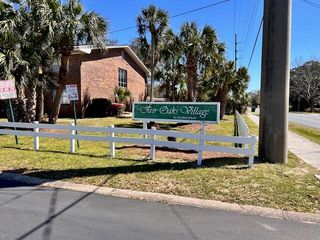 615 Colonial Drive, UNIT 1, Fort Walton Beach, FL 32547