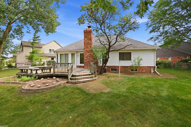 2514 Portobello Drive, Troy, MI 48083