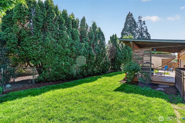 1301 NW 102nd Street, Vancouver, WA 98685