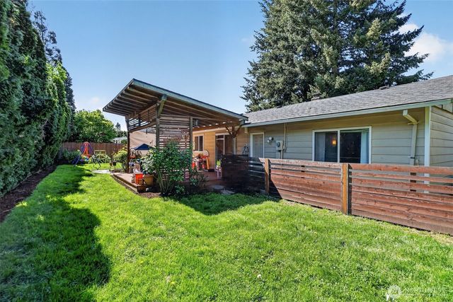 1301 NW 102nd Street, Vancouver, WA 98685