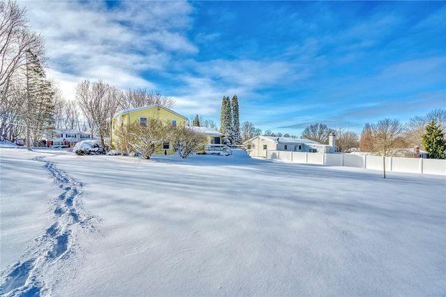 257 Farmview Drive, Walworth, NY 14502