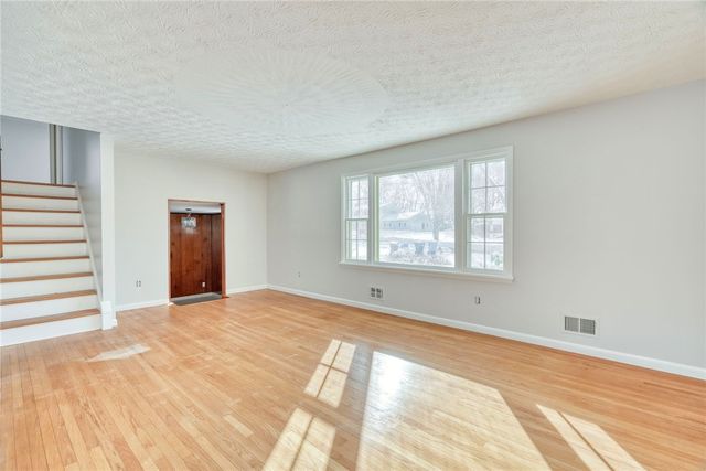 257 Farmview Drive, Walworth, NY 14502