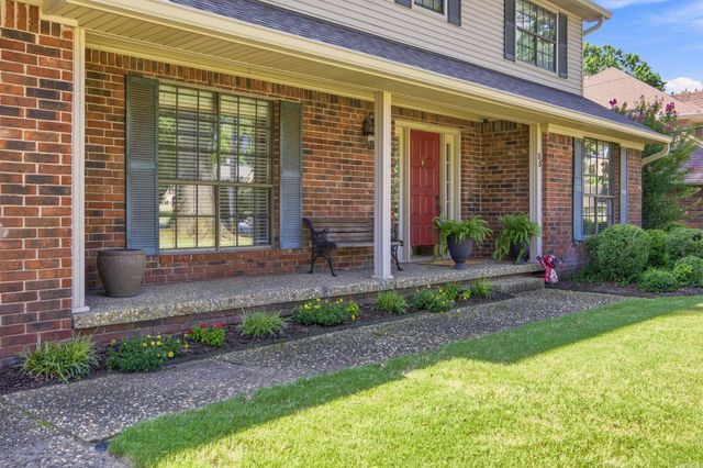 35 Oak Tree Circle, North Little Rock, AR 72116