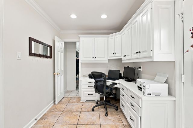 35 Oak Tree Circle, North Little Rock, AR 72116