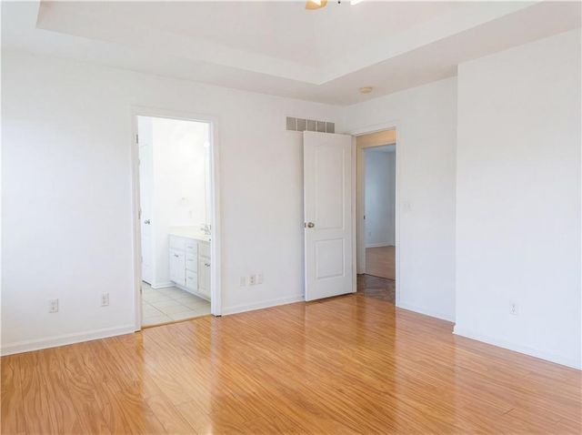 709 Woodland Circle, Grain Valley, MO 64029