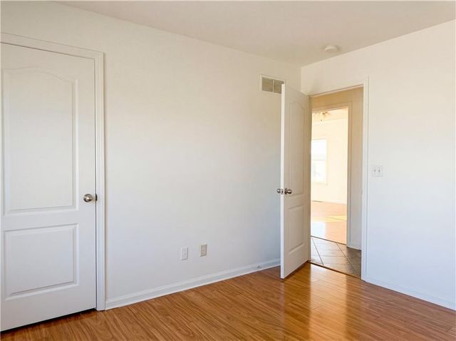 709 Woodland Circle, Grain Valley, MO 64029