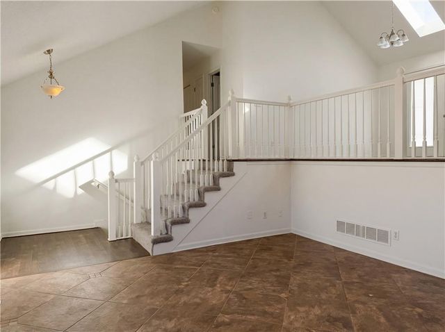 709 Woodland Circle, Grain Valley, MO 64029