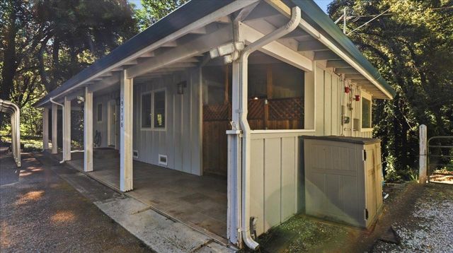 19730 Black Road, Los Gatos, CA 95033