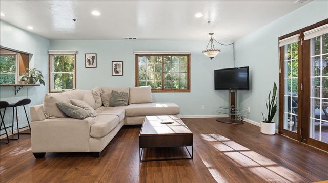 19730 Black Road, Los Gatos, CA 95033