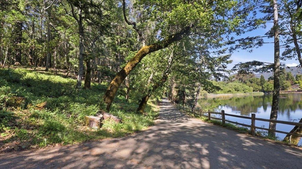 19730 Black Road, Los Gatos, CA 95033