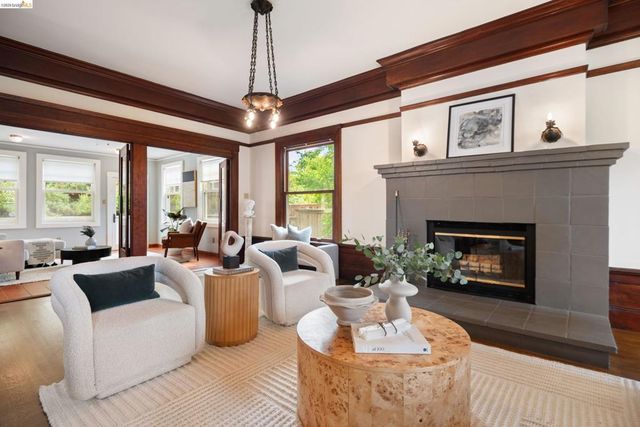 3756 Balfour Ave, Oakland, CA 94610