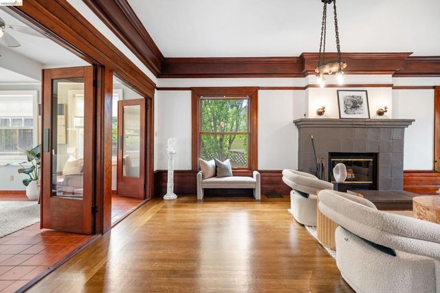 3756 Balfour Ave, Oakland, CA 94610