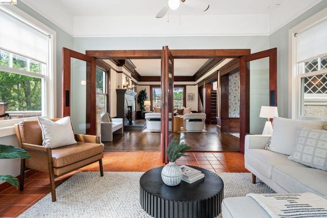 3756 Balfour Ave, Oakland, CA 94610