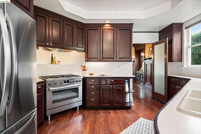3756 Balfour Ave, Oakland, CA 94610