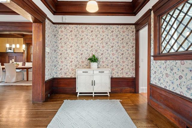 3756 Balfour Ave, Oakland, CA 94610
