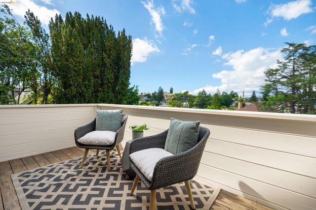 3756 Balfour Ave, Oakland, CA 94610
