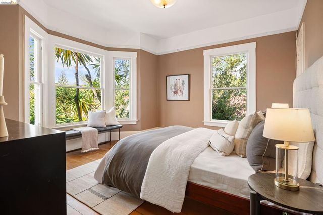 3756 Balfour Ave, Oakland, CA 94610