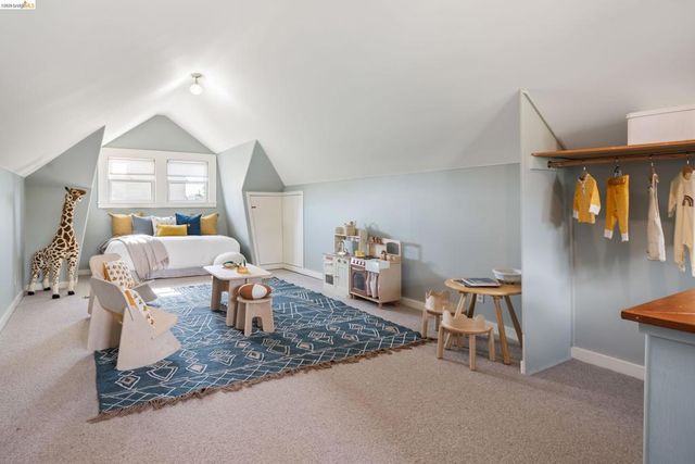3756 Balfour Ave, Oakland, CA 94610