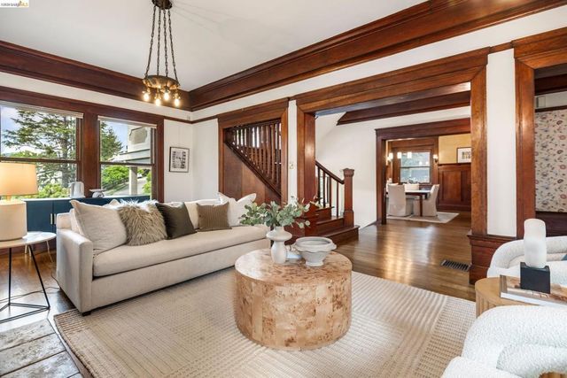 3756 Balfour Ave, Oakland, CA 94610