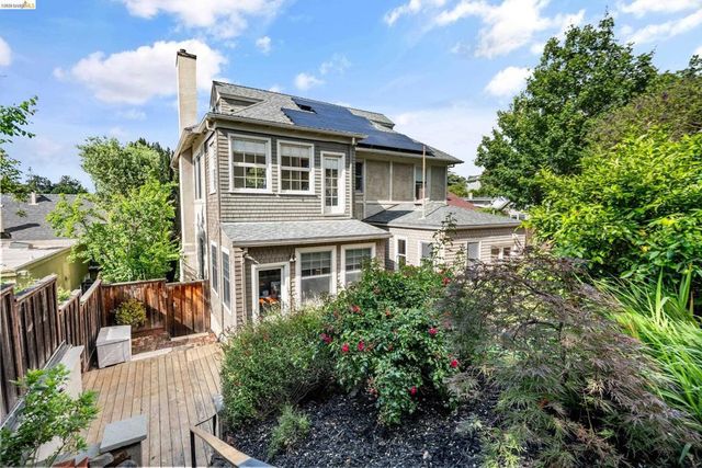 3756 Balfour Ave, Oakland, CA 94610