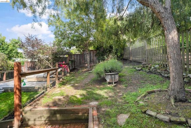 3756 Balfour Ave, Oakland, CA 94610