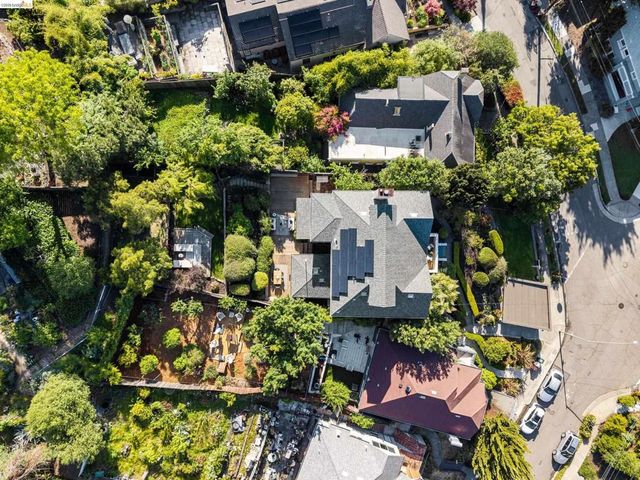3756 Balfour Ave, Oakland, CA 94610