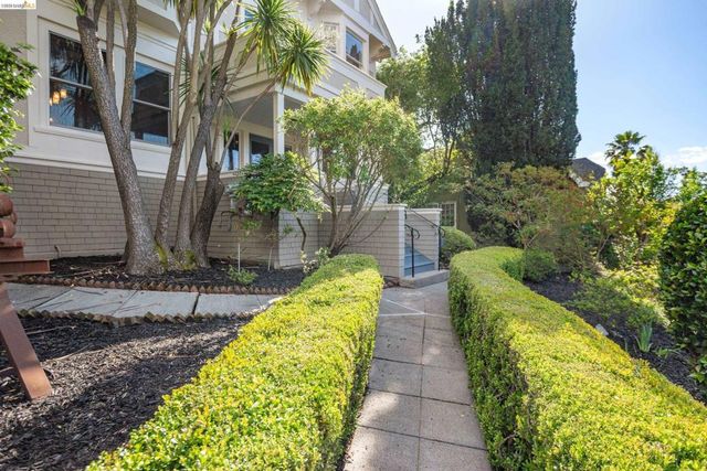 3756 Balfour Ave, Oakland, CA 94610