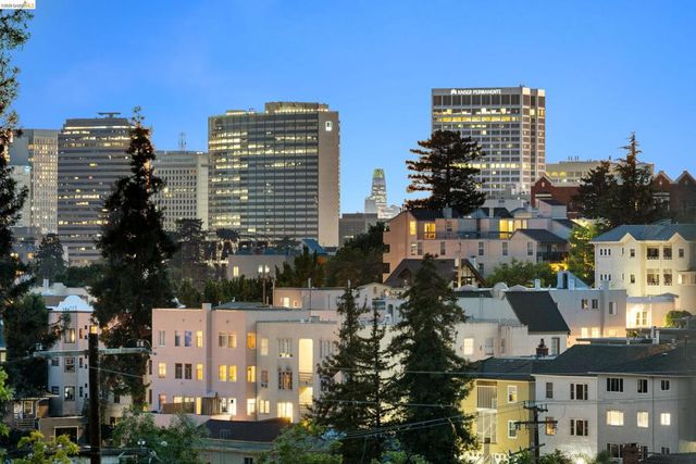 3756 Balfour Ave, Oakland, CA 94610