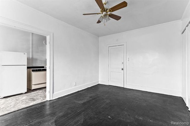 3550 Montclair Street, Detroit, MI 48214