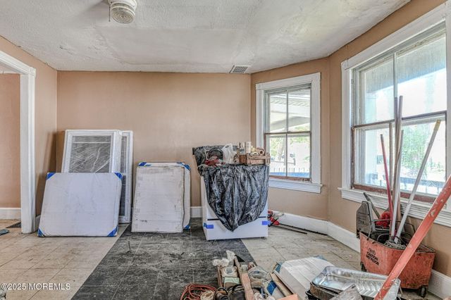 916 Monroe Avenue, Asbury Park, NJ 07712