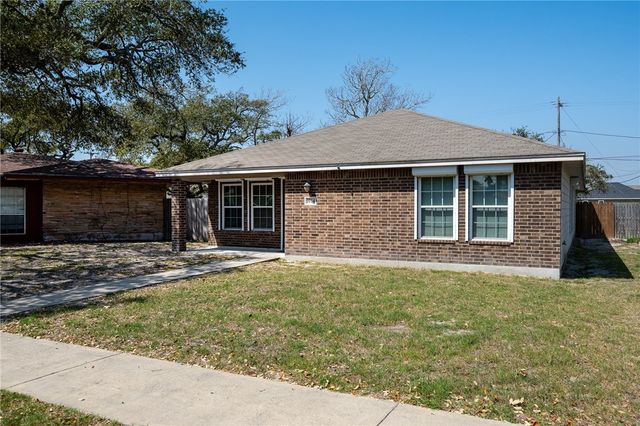 1014 S Rife St, Aransas Pass, TX 78336