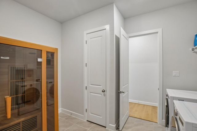 1796 Tanner Brook Lane, Friendswood, TX 77546