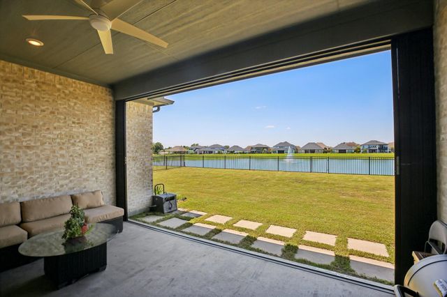 1796 Tanner Brook Lane, Friendswood, TX 77546