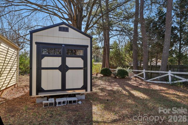 2800 Pennsylvania Avenue, Kannapolis, NC 28083