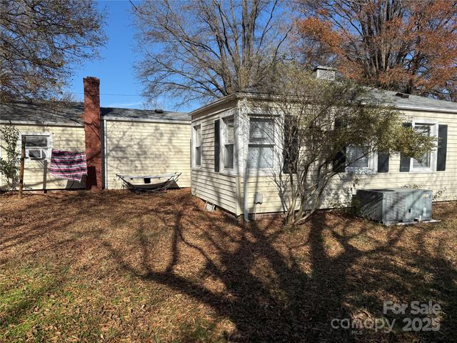 2800 Pennsylvania Avenue, Kannapolis, NC 28083