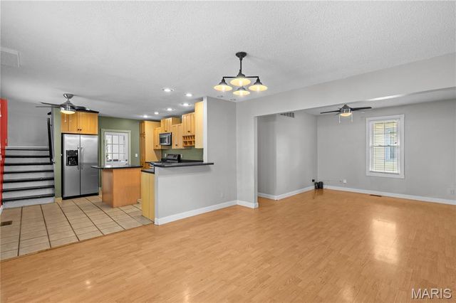 210 McKinley Avenue, Edwardsville, IL 62025