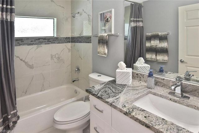 2893 N Vizza LN, North Port, FL 34286
