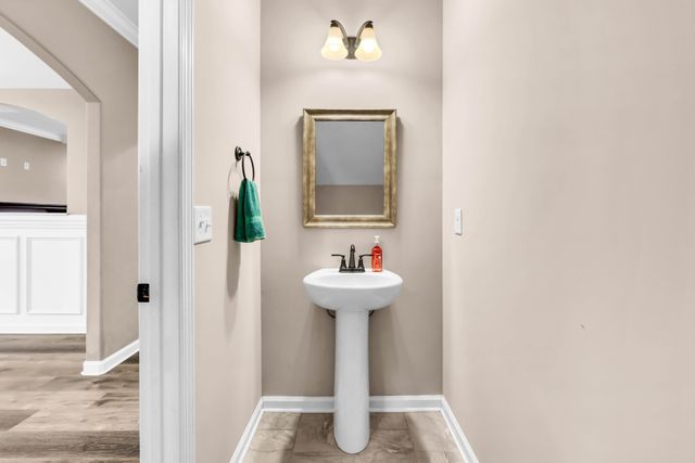 1525 Citadel Ct, Clarksville, TN 37042