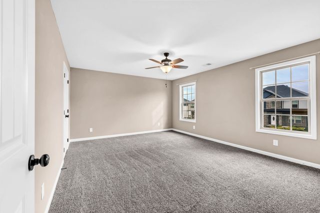 1525 Citadel Ct, Clarksville, TN 37042