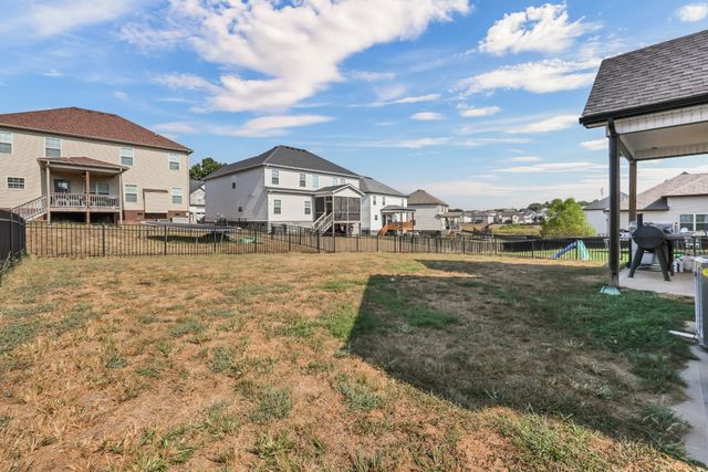 1525 Citadel Ct, Clarksville, TN 37042