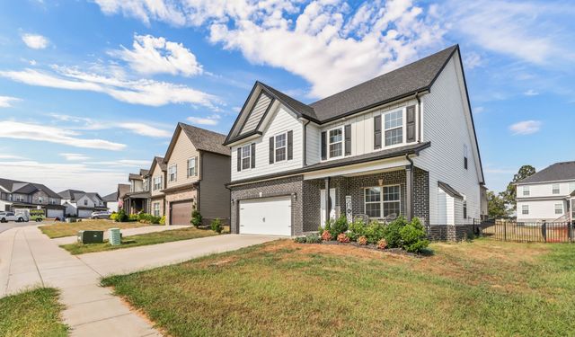 1525 Citadel Ct, Clarksville, TN 37042