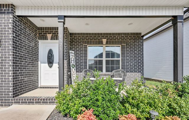 1525 Citadel Ct, Clarksville, TN 37042