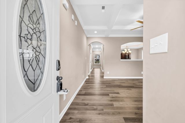 1525 Citadel Ct, Clarksville, TN 37042